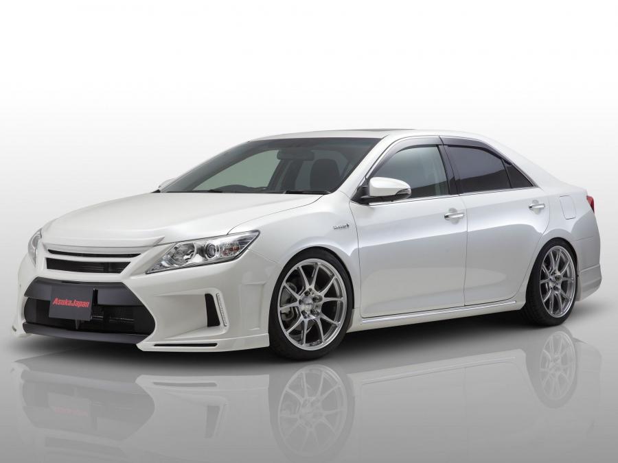 Toyota Camry Hybrid by Asuka Japan '2013